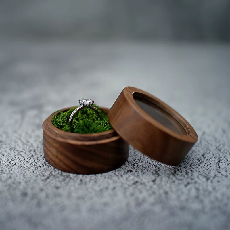 Wholesale Luxury Small Jewelry Gift Packaging round Wooden Wedding Ring Box with Window