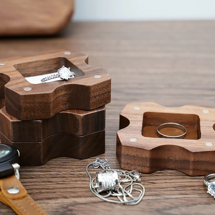 Luxury Necklace Pendant Case