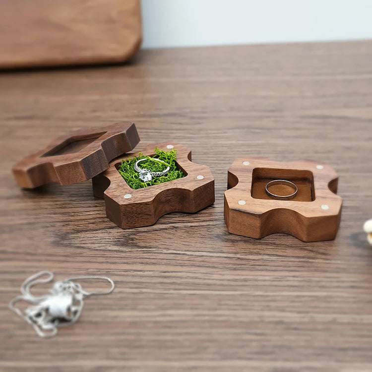 Luxury Necklace Pendant Case