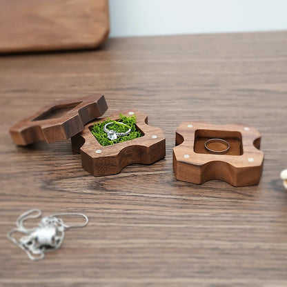 Luxury Necklace Pendant Case